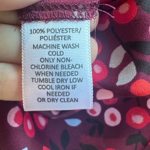 LOFT Blouse Top Velvet Buttons Red & Pink Floral with Cuffed Sleeves Small - Picture 6 of 7